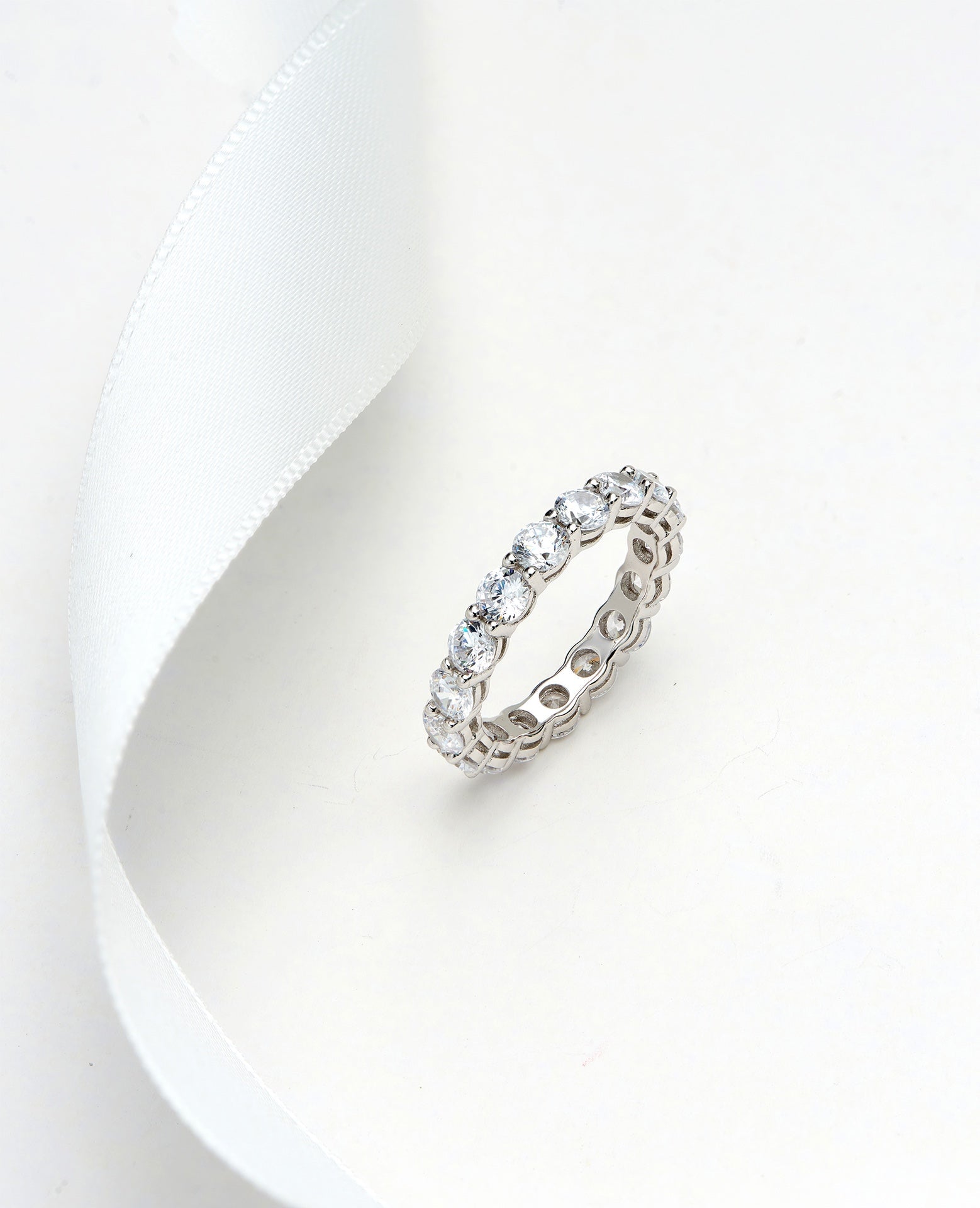 Infinite Sparkle Row Ring | 20 - Point High - Carbon Diamond S925 Sterling Silver Band - floysun