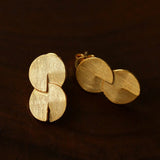 Interlocked Double Circle Brushed Stud Earrings - floysun