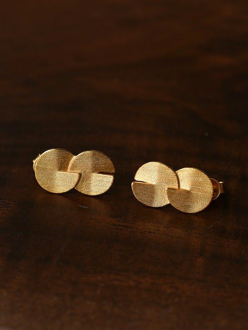 Interlocked Double Circle Brushed Stud Earrings - floysun