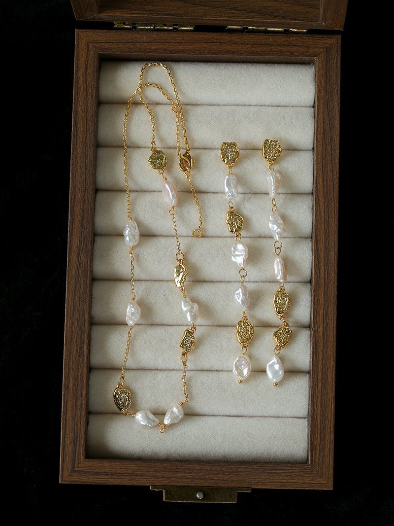 Irregular Freshwater Pearl & Hammered Gold Station Necklace - floysun