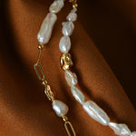 Irregular Freshwater Pearl & Paperclip Chain Toggle Necklace - floysun