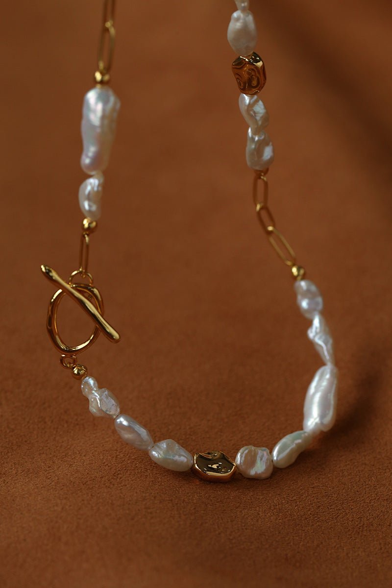 Irregular Freshwater Pearl & Paperclip Chain Toggle Necklace - floysun