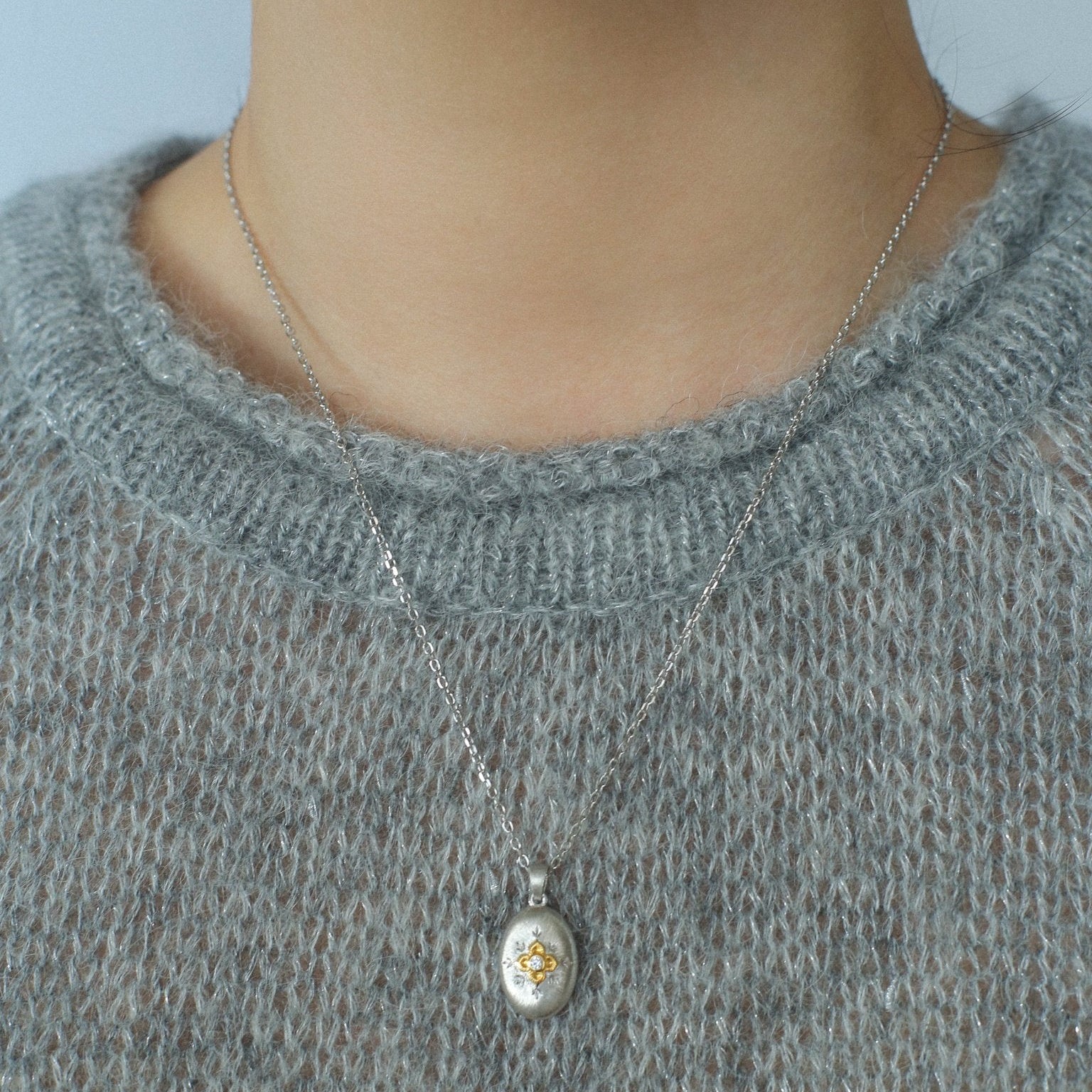 Italian Style Brushed Oval Star Necklace - floysun