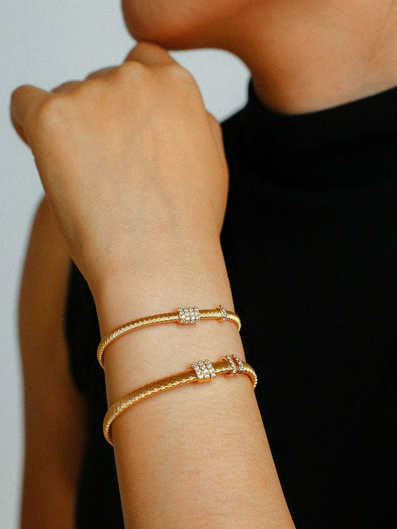 Italian Vintage - Inspired 925 Silver Brushed Flex Bracelet - floysun