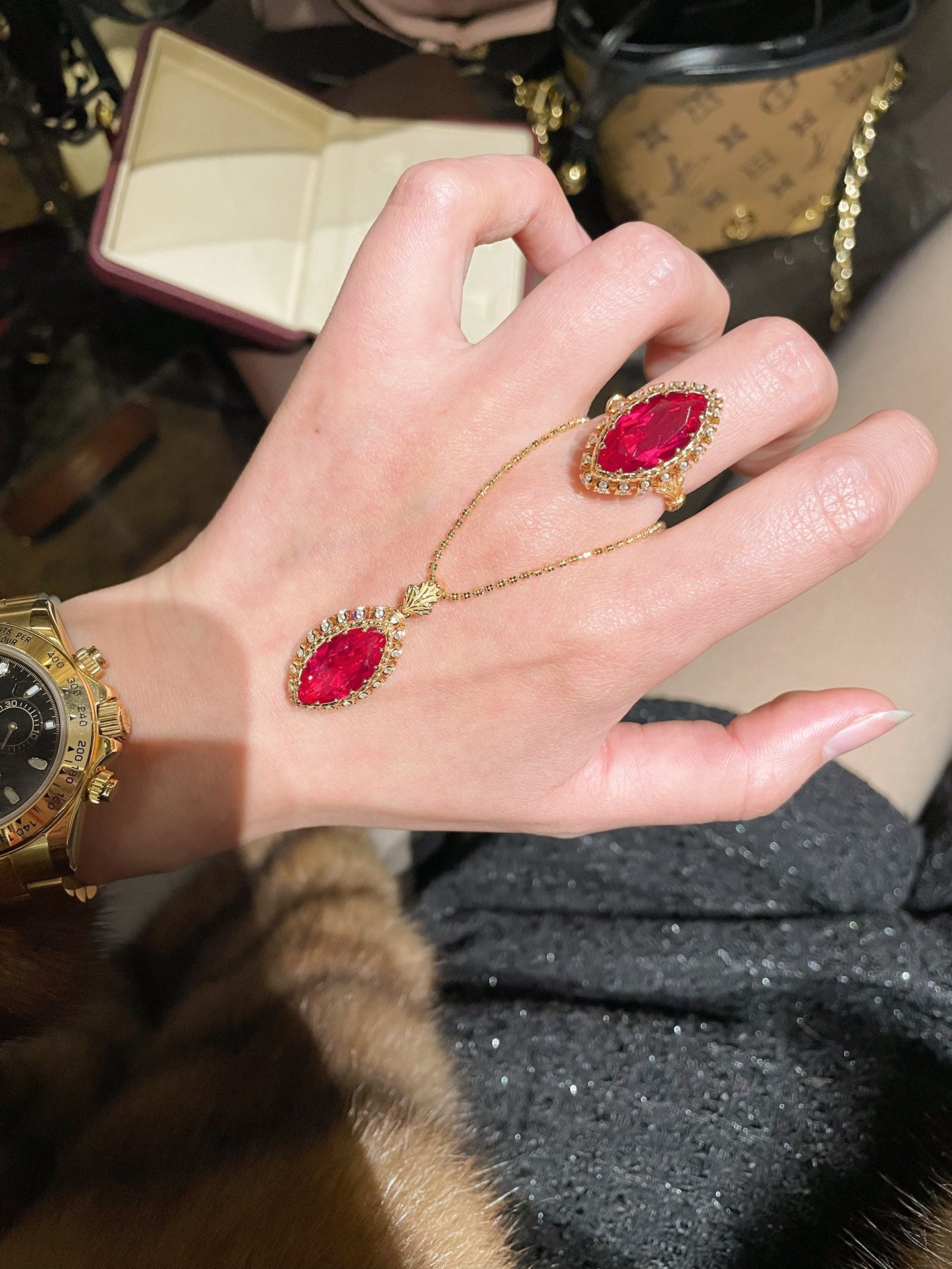 Italian Vintage Marquise Red Ruby Ring - floysun