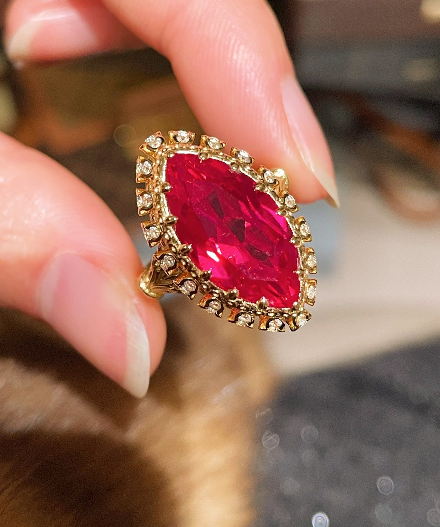 Italian Vintage Marquise Red Ruby Ring - floysun