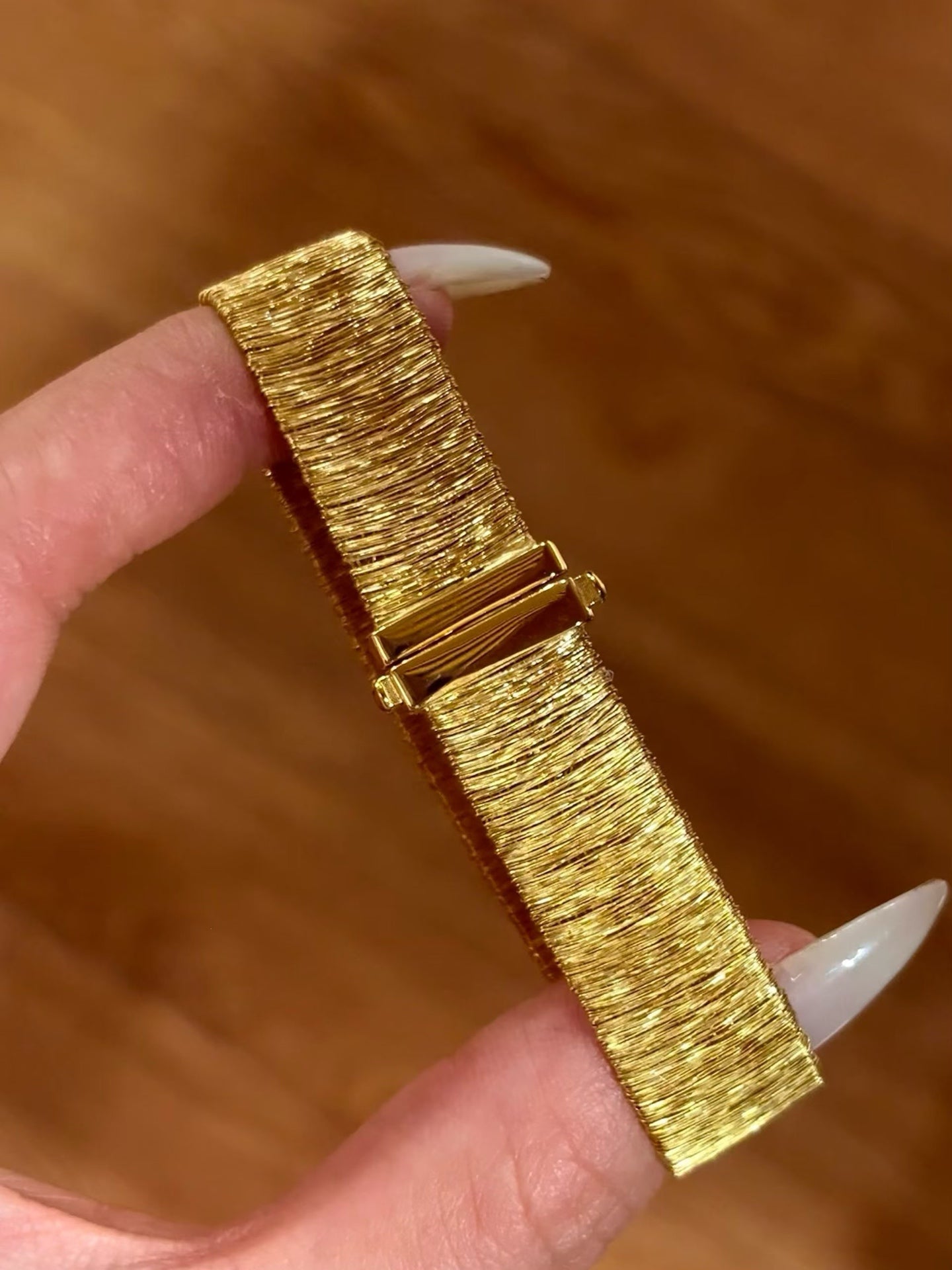 Italian Wide - Band Shimmering Silver - Thread Bracelet — Premium Light Luxury Bracelet - floysun