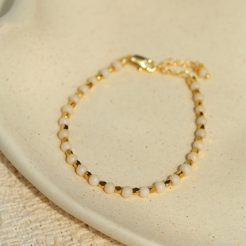 Ivory Sands Bracelet | Natural Cream Howlite Beaded Strand - floysun