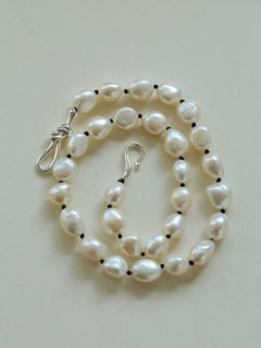 Knot Clasp Pearl Short Necklace - floysun