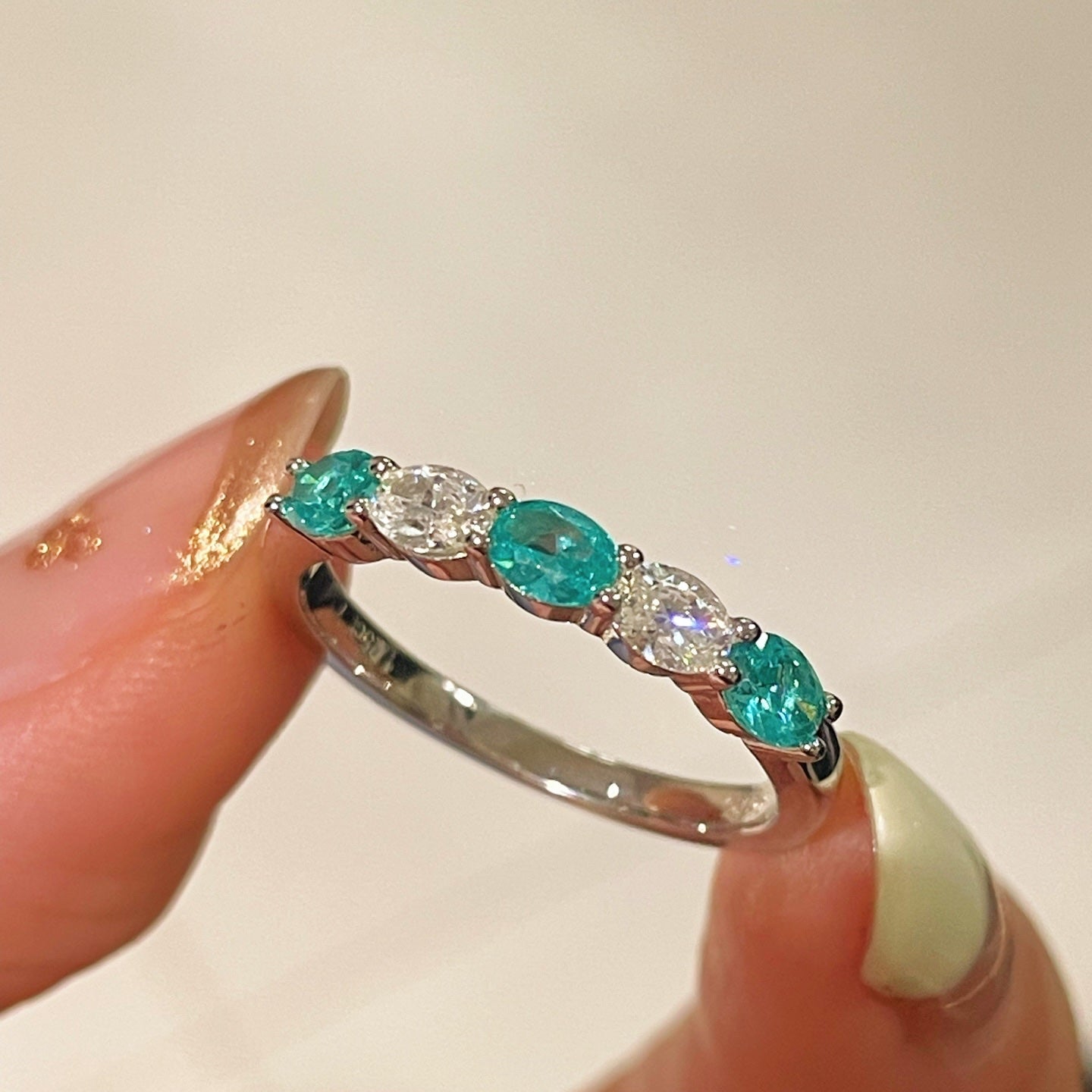 Lab - Grown Paraiba Minimalist Ring - floysun