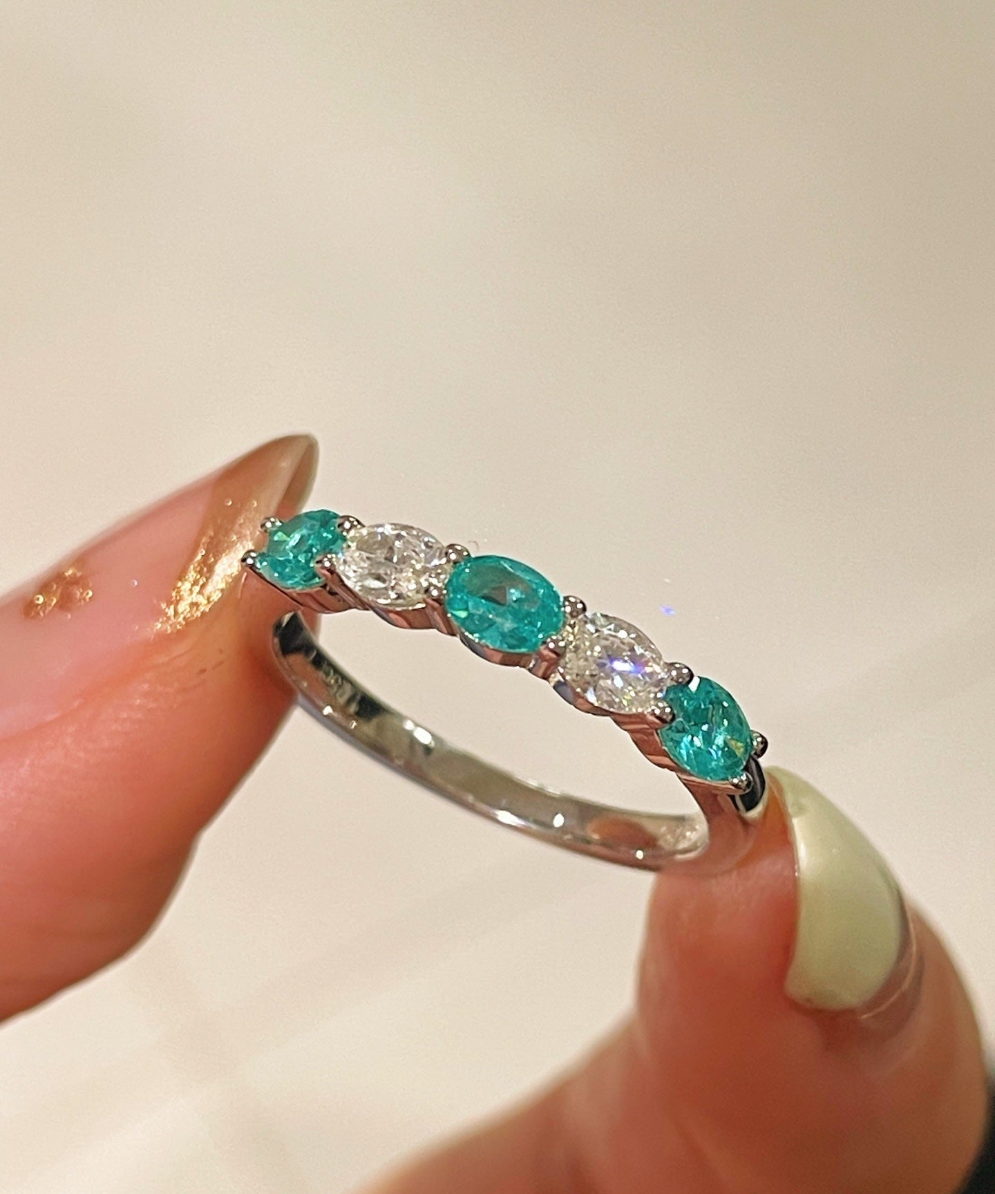 Lab - Grown Paraiba Minimalist Ring - floysun