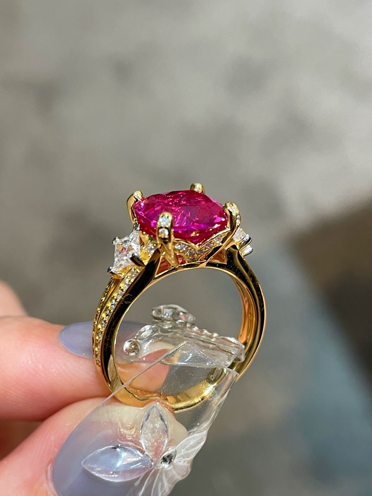 Lab-Grown Pink Diamond Vintage Star Accent Ring - floysun