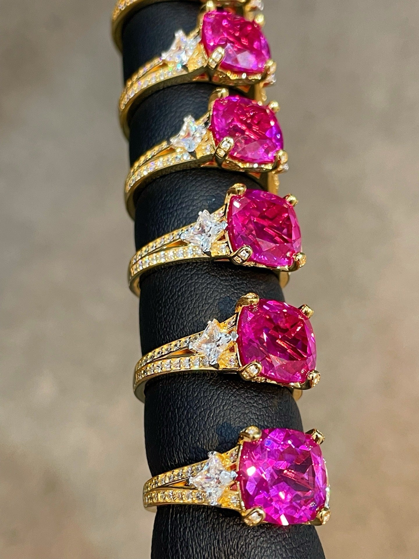 Lab-Grown Pink Diamond Vintage Star Accent Ring - floysun