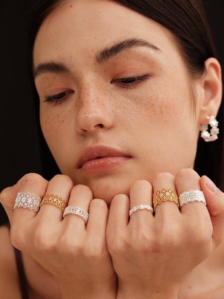 Lace Pattern Diamond Open Ring - floysun