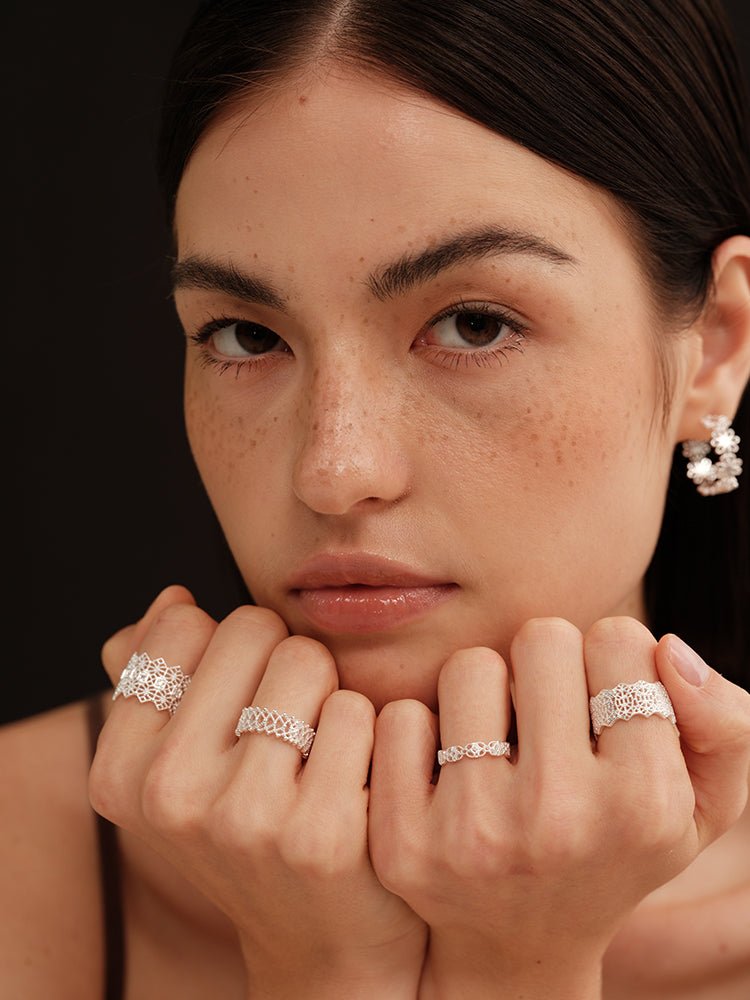 Lace Pattern Diamond Open Ring - floysun
