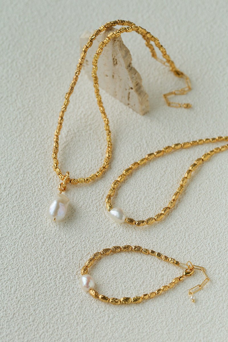 Large Baroque Pearl Pendant Lava Texture Gold Necklace - floysun