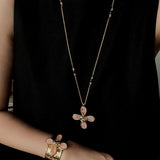 Lava Rose Quartz Flower Necklace - floysun