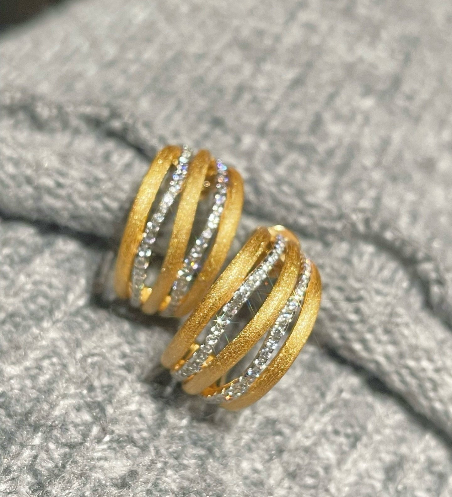LinAura Brushed Pavé Bar Stud Earrings - floysun