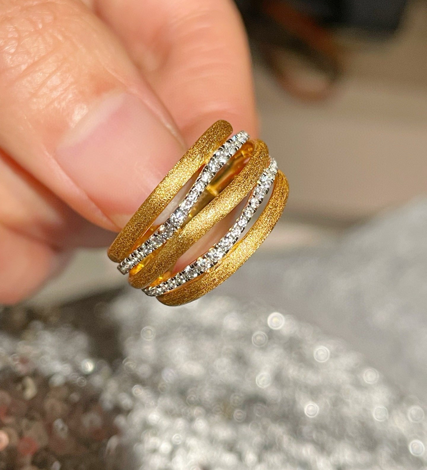 LinAura Brushed Pavé Ring – Openwork Gold Band - floysun