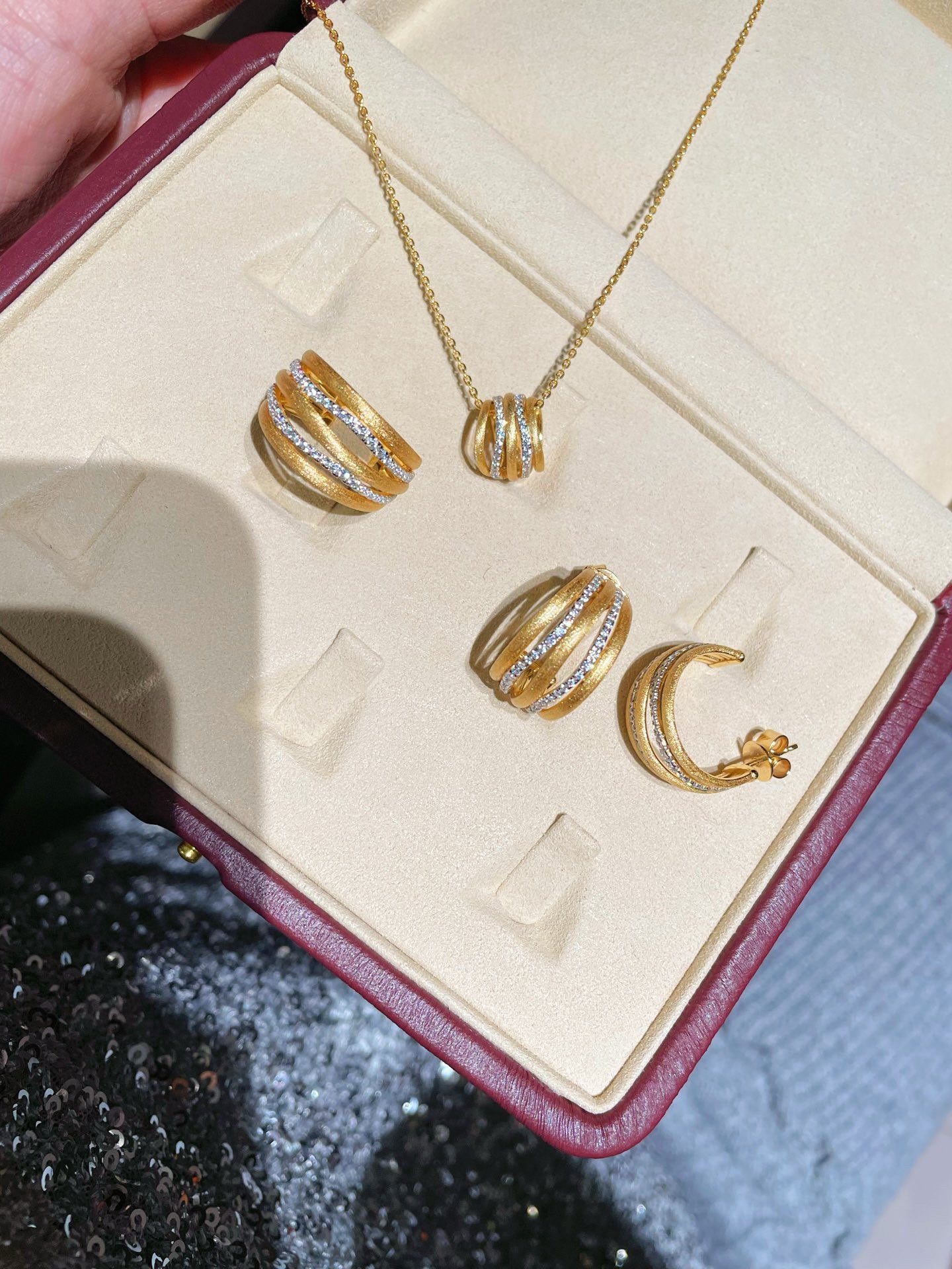 LinAura Pavé Pendant Necklace – Brushed Linear Charm - floysun