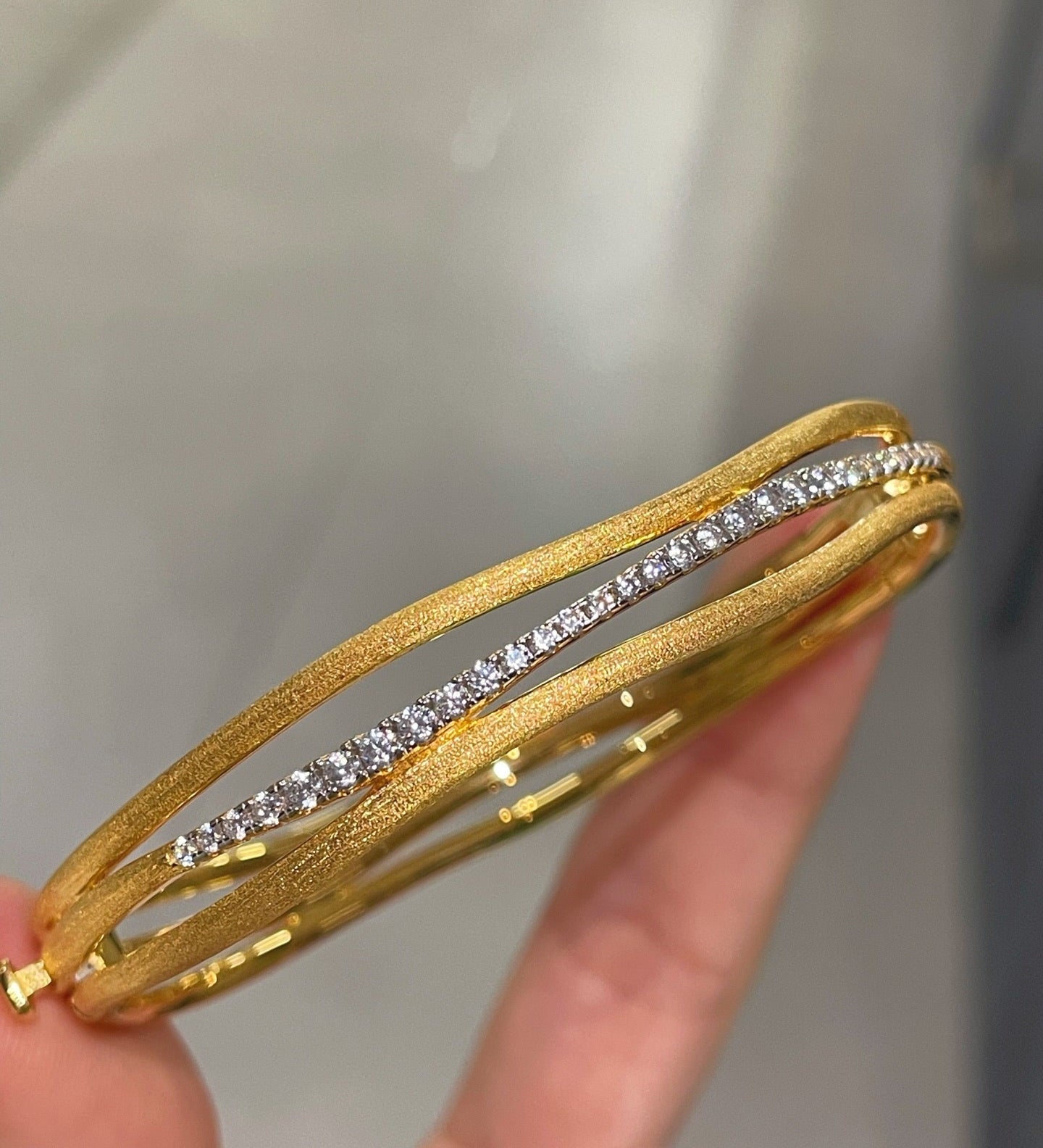 LinAura Textured Line & Pavé Diamond Cuff Bangle - floysun