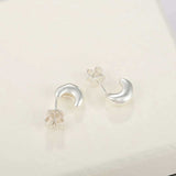 Liquid Texture Zircon Stud Earrings - floysun