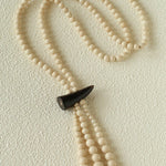 Long White Howlite & Horn Pendant Necklace - floysun