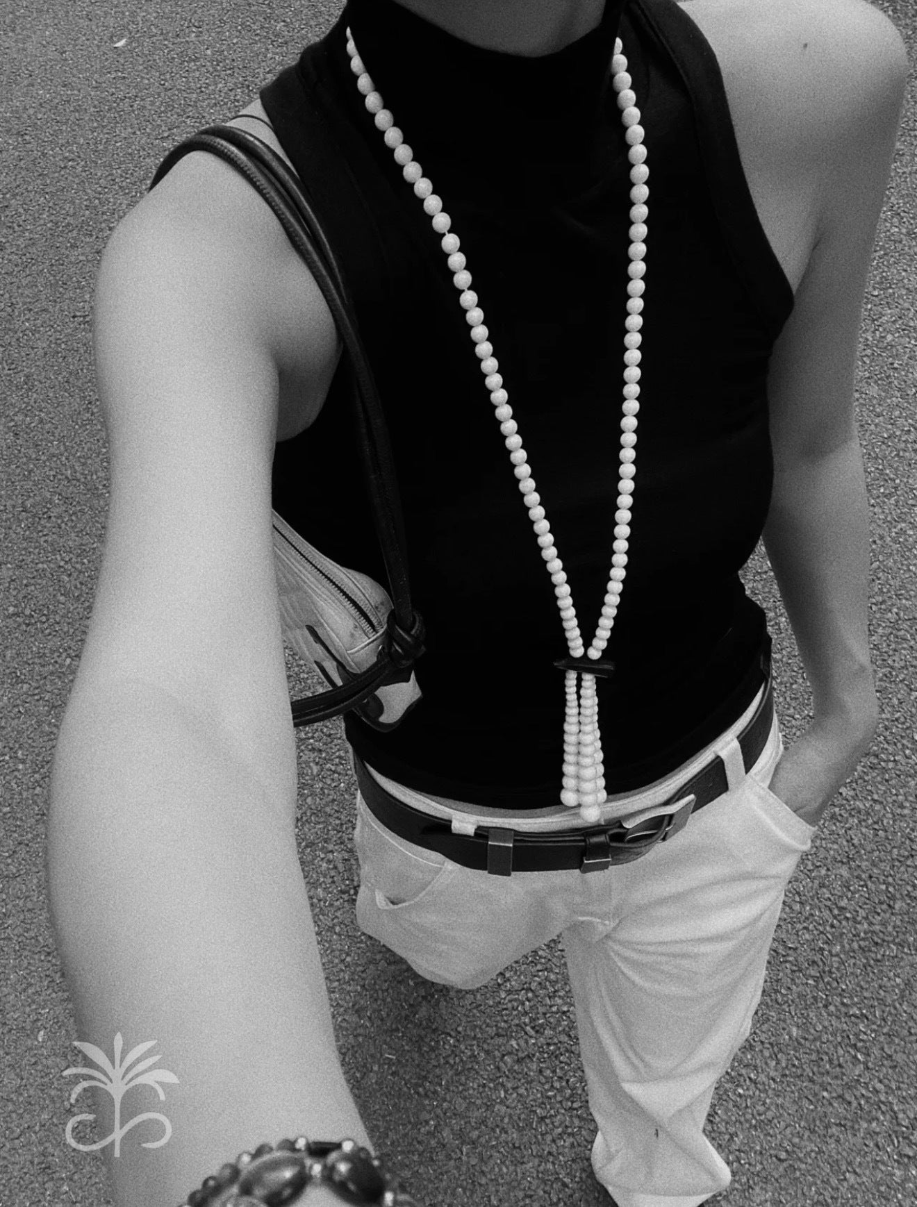 Long White Howlite & Horn Pendant Necklace - floysun