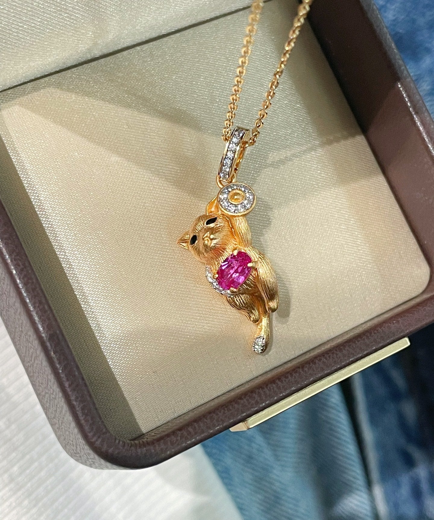 Lucky Cat Pendant Necklace – 925 Sterling Silver with Pink Gem & Gold Coin - floysun