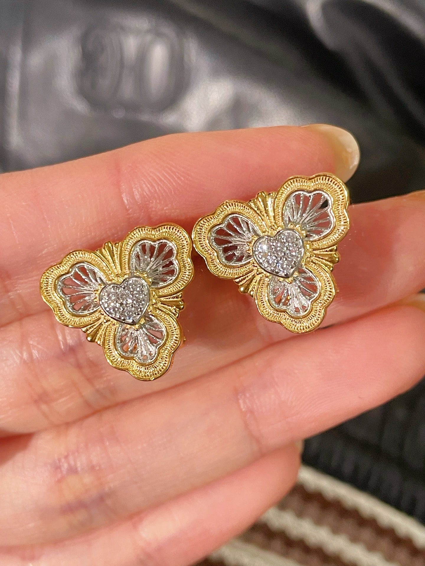 Lucky Clover Opera Heart Honeycomb Stud Earrings - floysun