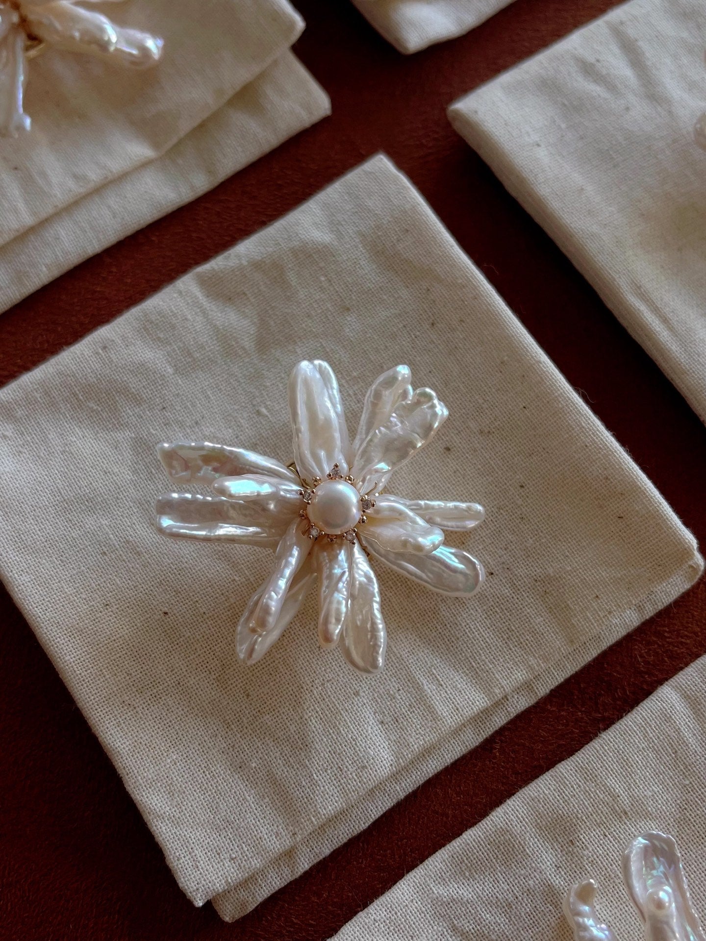 Luxury Baroque Toothpick Pearl Flower Statement Brooch - floysun