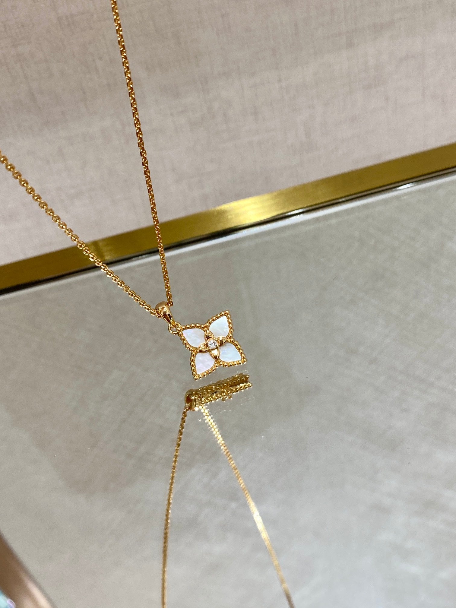 Luxury Clover Mother - of - Pearl Necklace 925S Champagne Gold Clavicle Chain - floysun