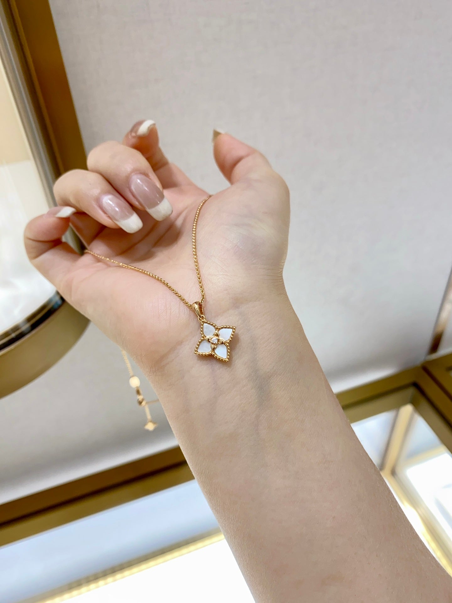 Luxury Clover Mother - of - Pearl Necklace 925S Champagne Gold Clavicle Chain - floysun