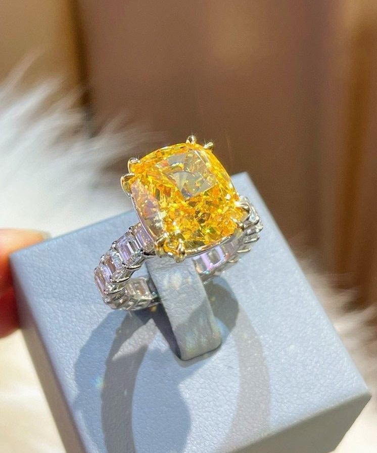 Luxury Cushion - Cut Yellow Lab Diamond Ring - floysun
