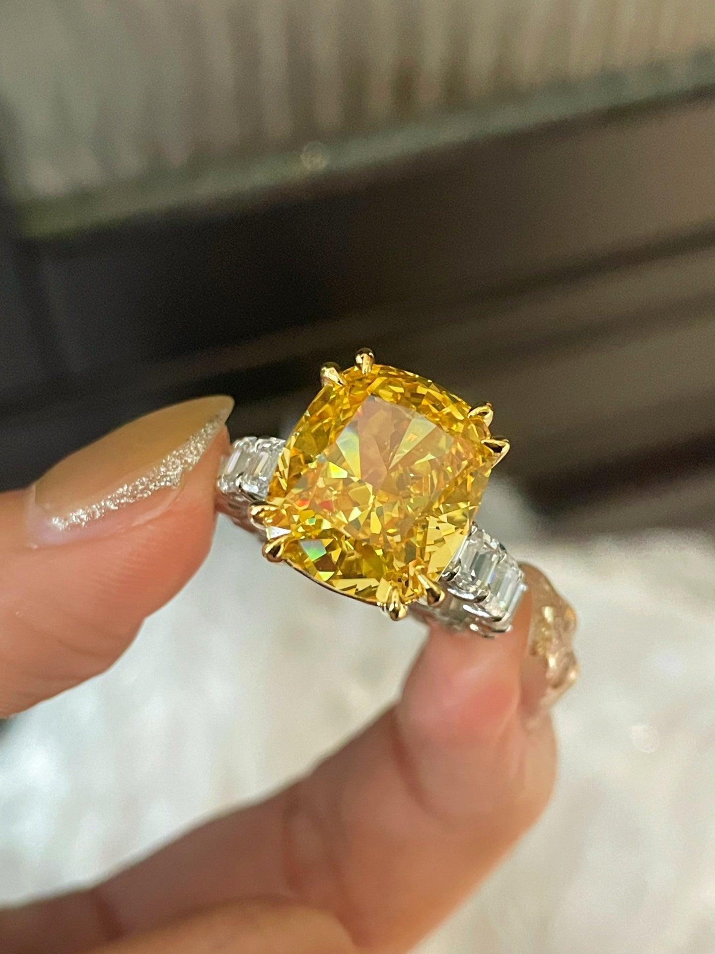 Luxury Cushion - Cut Yellow Lab Diamond Ring - floysun
