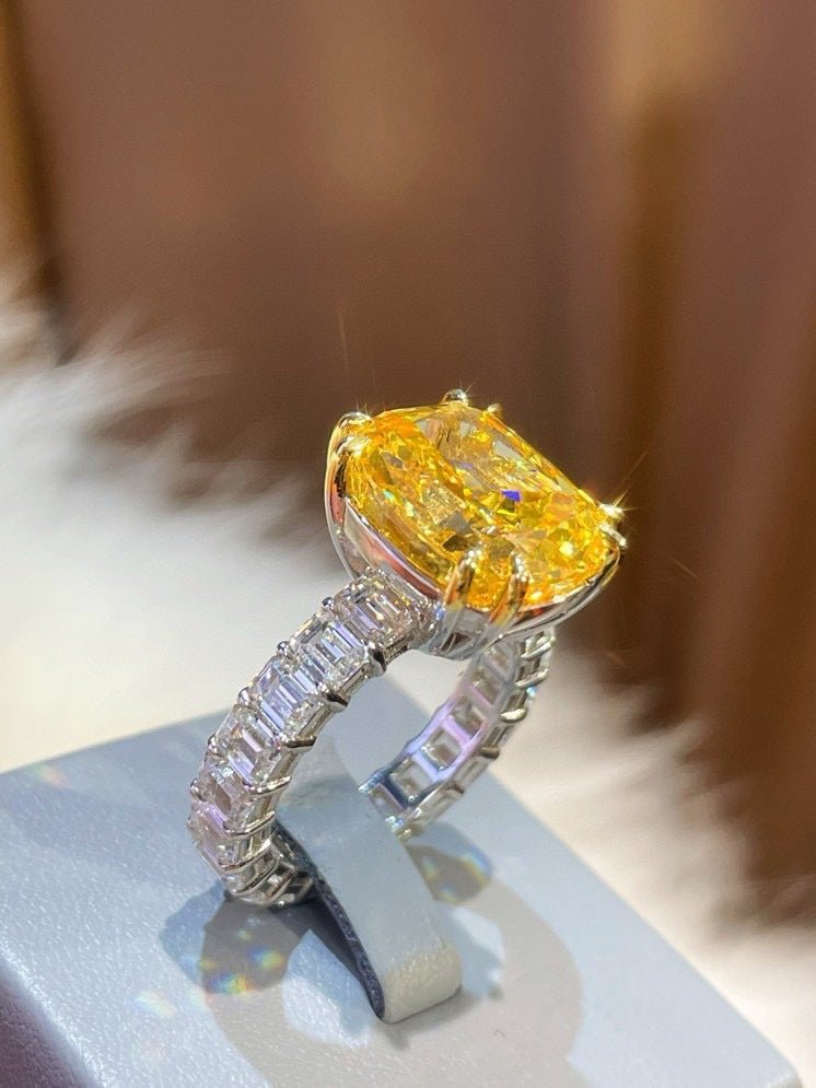 Luxury Cushion - Cut Yellow Lab Diamond Ring - floysun