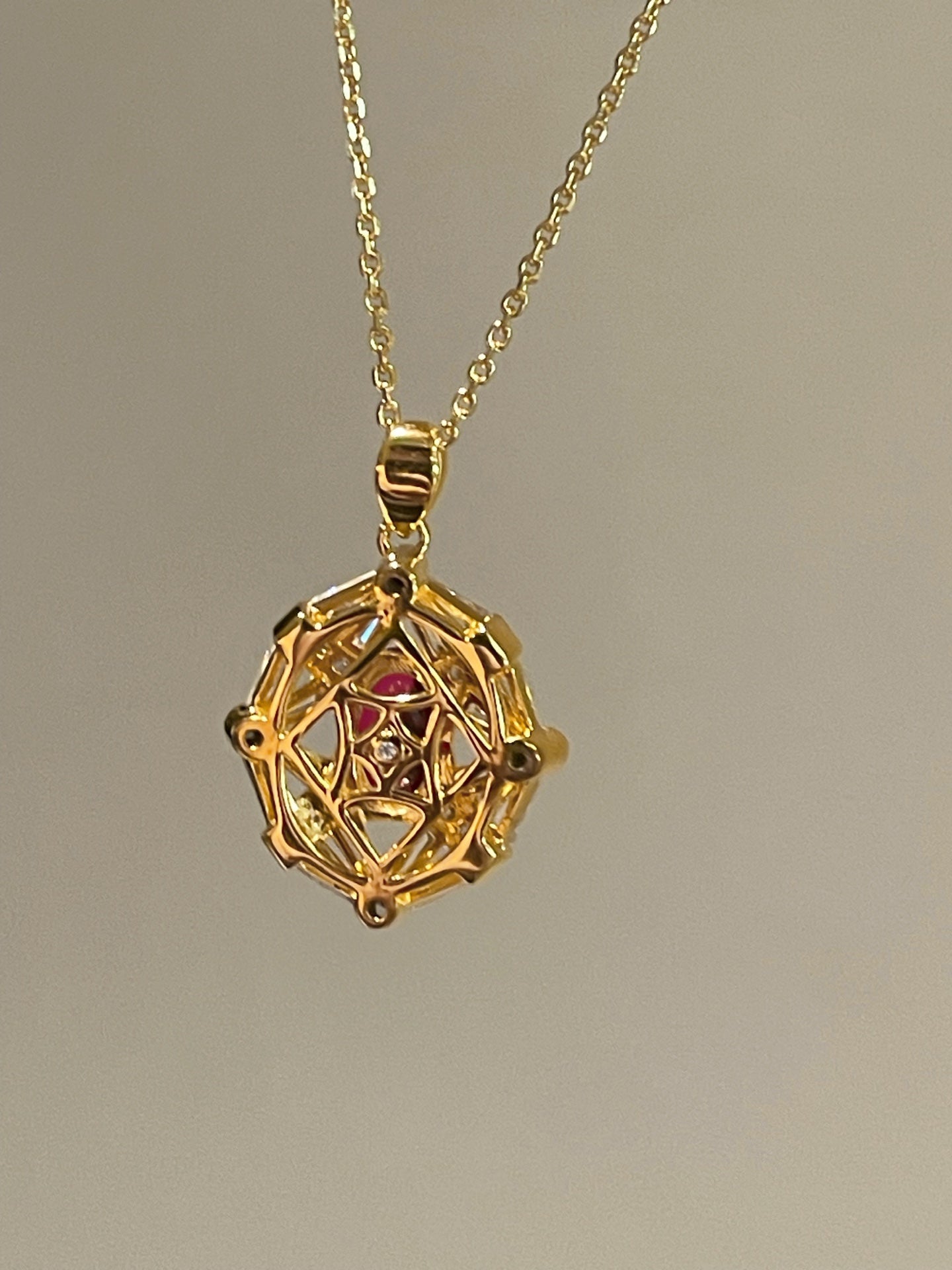 Luxury Eight-Pointed Star Synthetic Ruby Halo Pendant Necklace - floysun