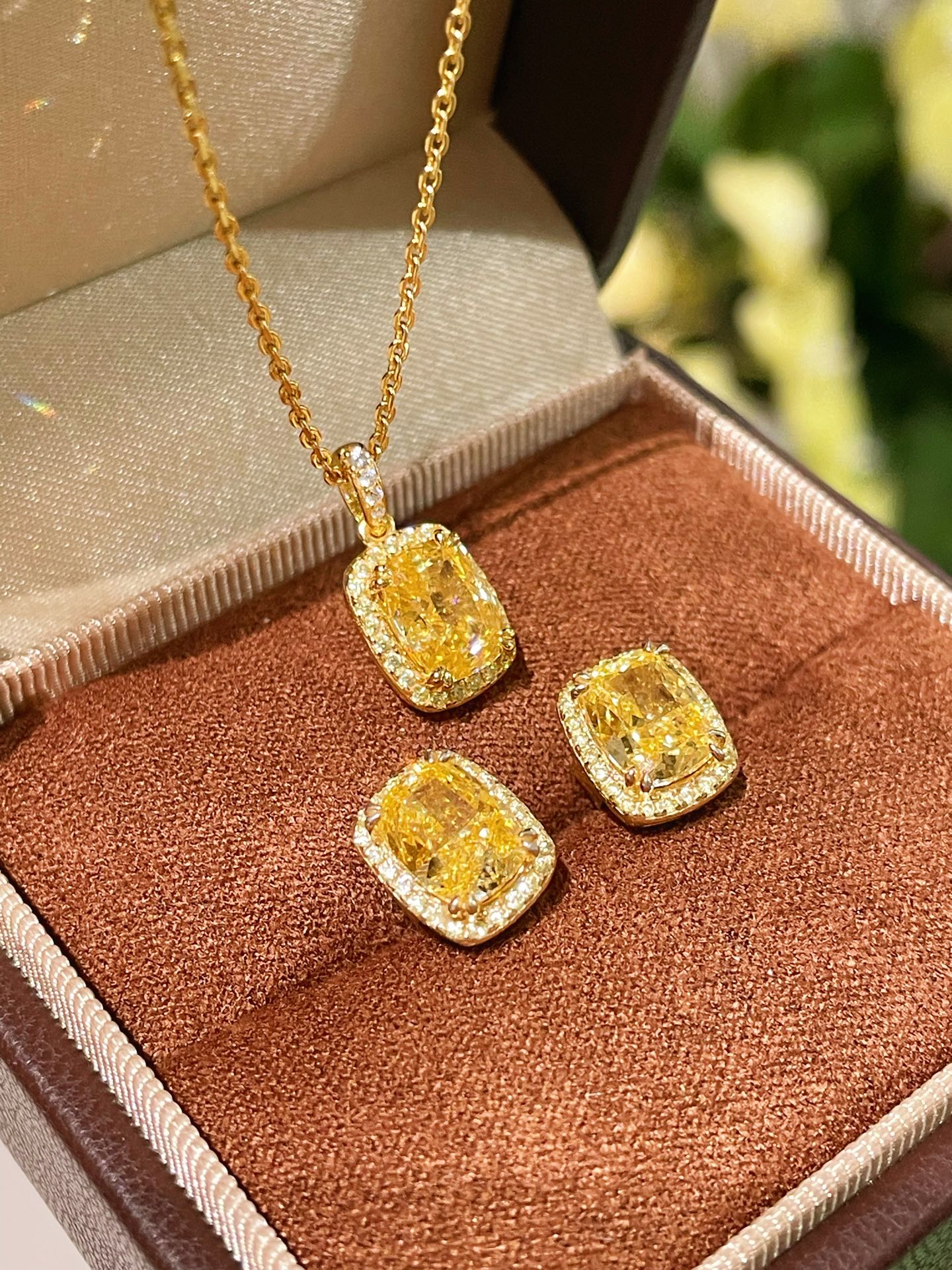 Luxury K Yellow Asscher - Cut Diamond Necklace - floysun