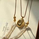 Luxury Perfume Bottle Pendant Necklace - floysun