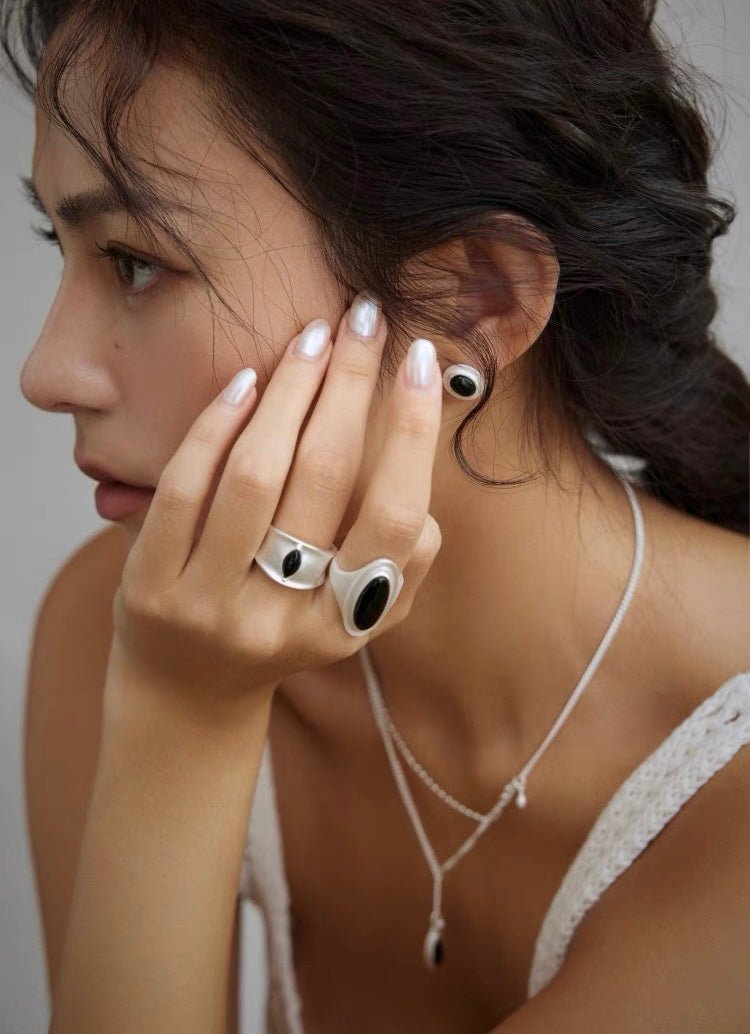 Matte Sterling Silver Series Stellar Ring with Oval Black Onyx/Gray Chalcedony - floysun