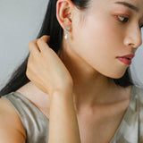 Metallic Conch Pearl Statement Drop Earrings - floysun