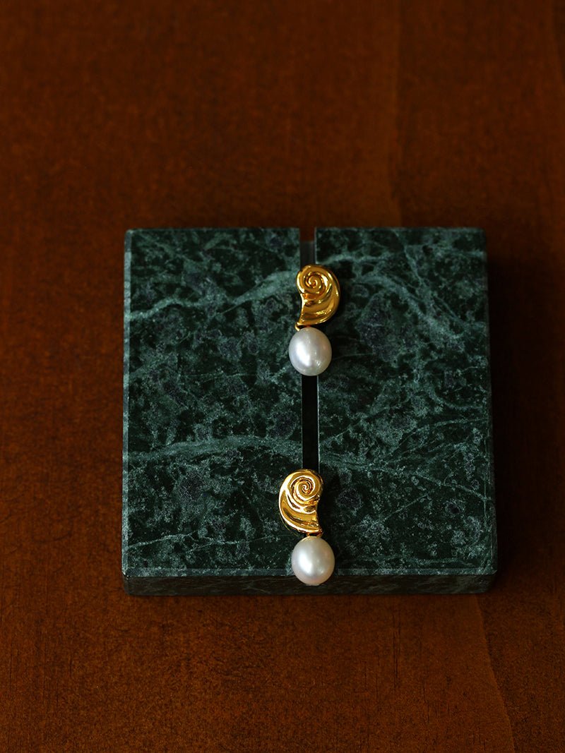 Metallic Conch Pearl Statement Drop Earrings - floysun