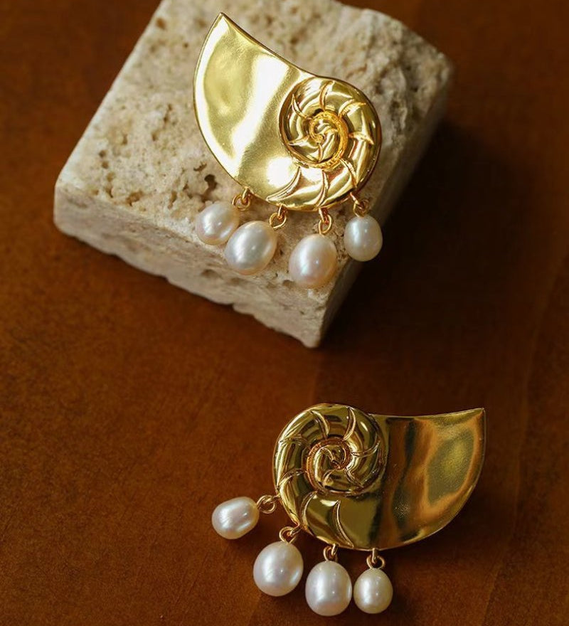 Metallic Conch Pearl Statement Drop Earrings - floysun