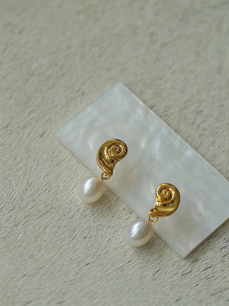 Metallic Conch Pearl Statement Drop Earrings - floysun