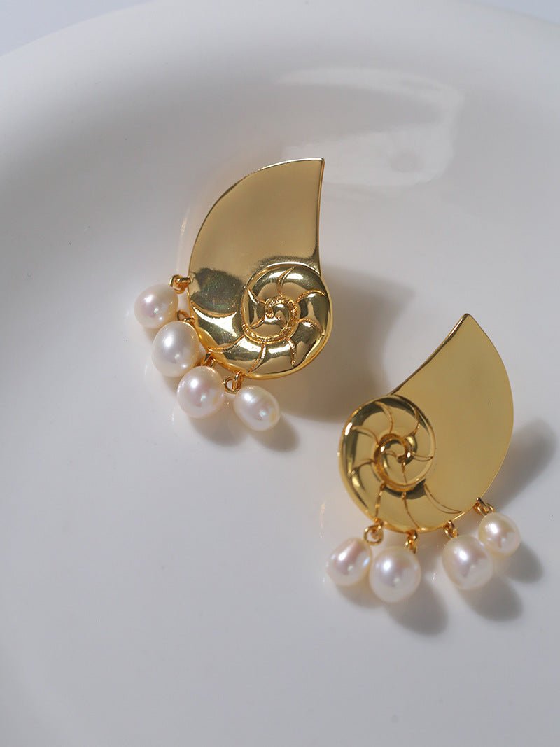 Metallic Conch Pearl Statement Drop Earrings - floysun