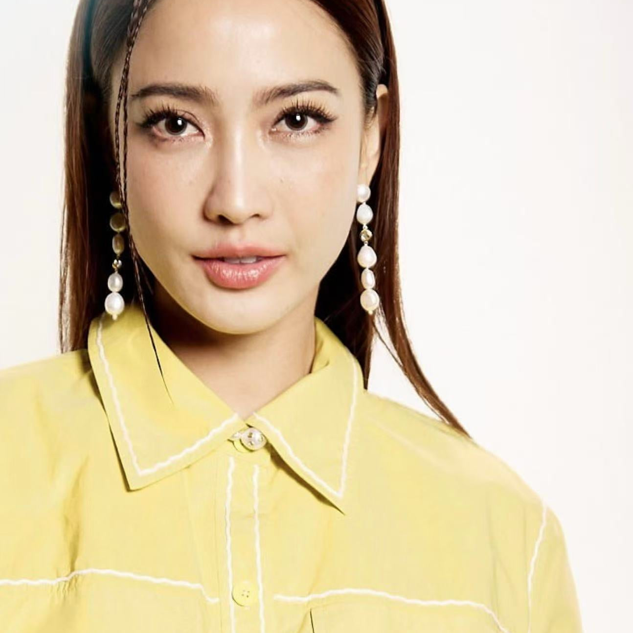 Mid-Century Aesthetic Irregular Pearl Color Zircon Drop Earrings - floysun