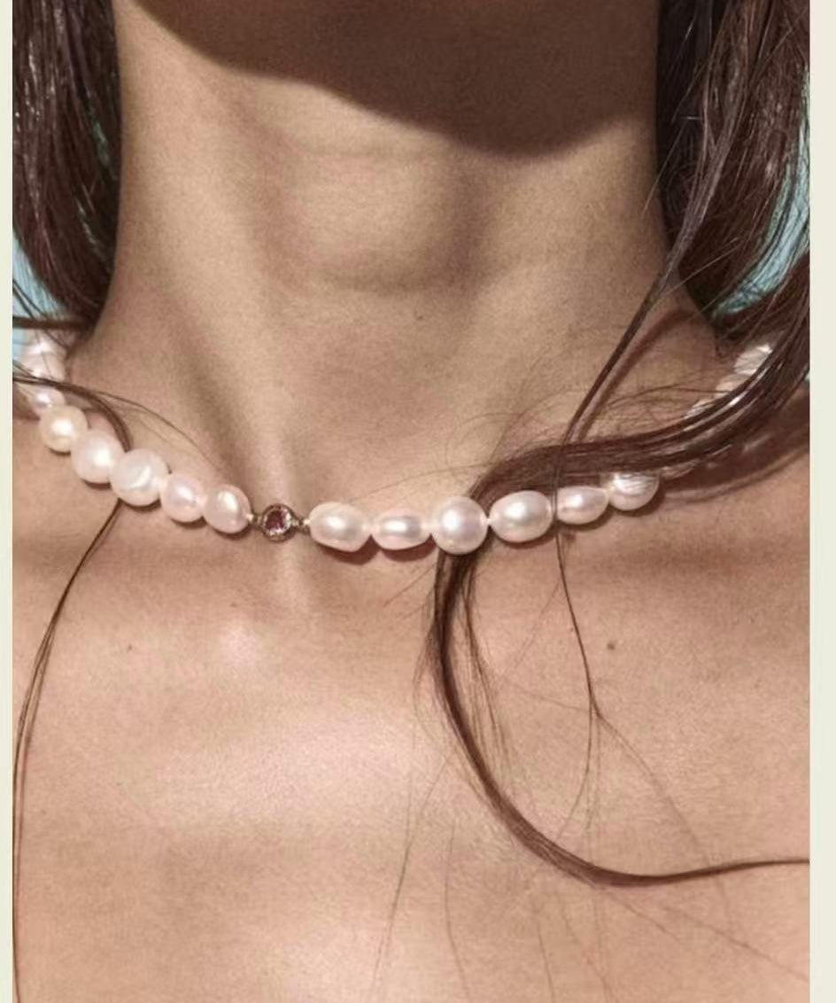Mid-Century Vibe Irregular Freshwater Pearl Color Zircon Necklace - floysun