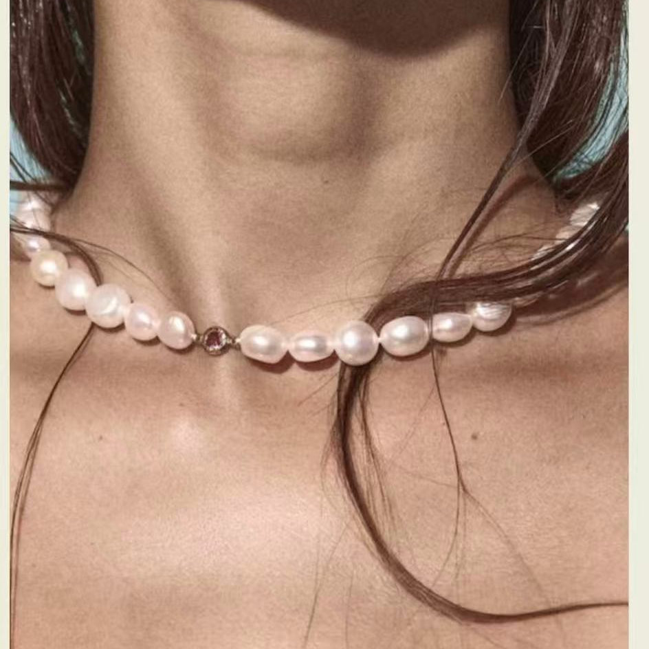Mid-Century Vibe Irregular Freshwater Pearl Color Zircon Necklace - floysun