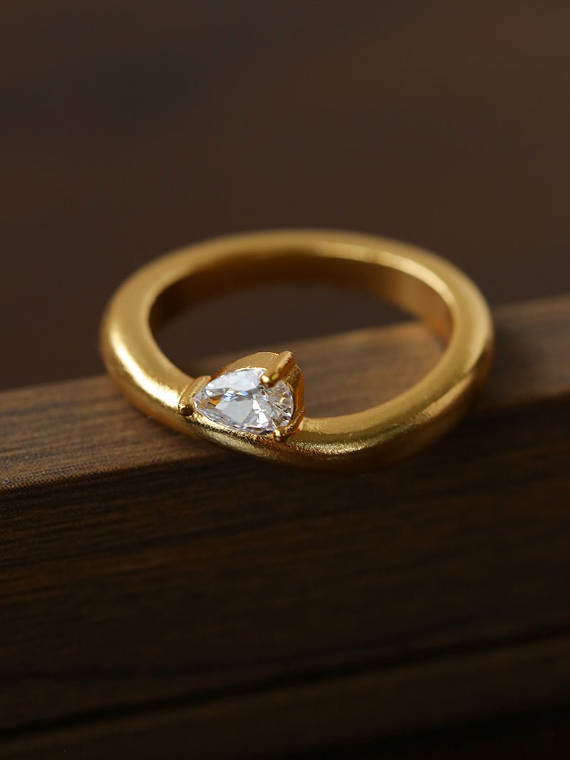Minimal 925 Silver Teardrop Zircon Ring - floysun