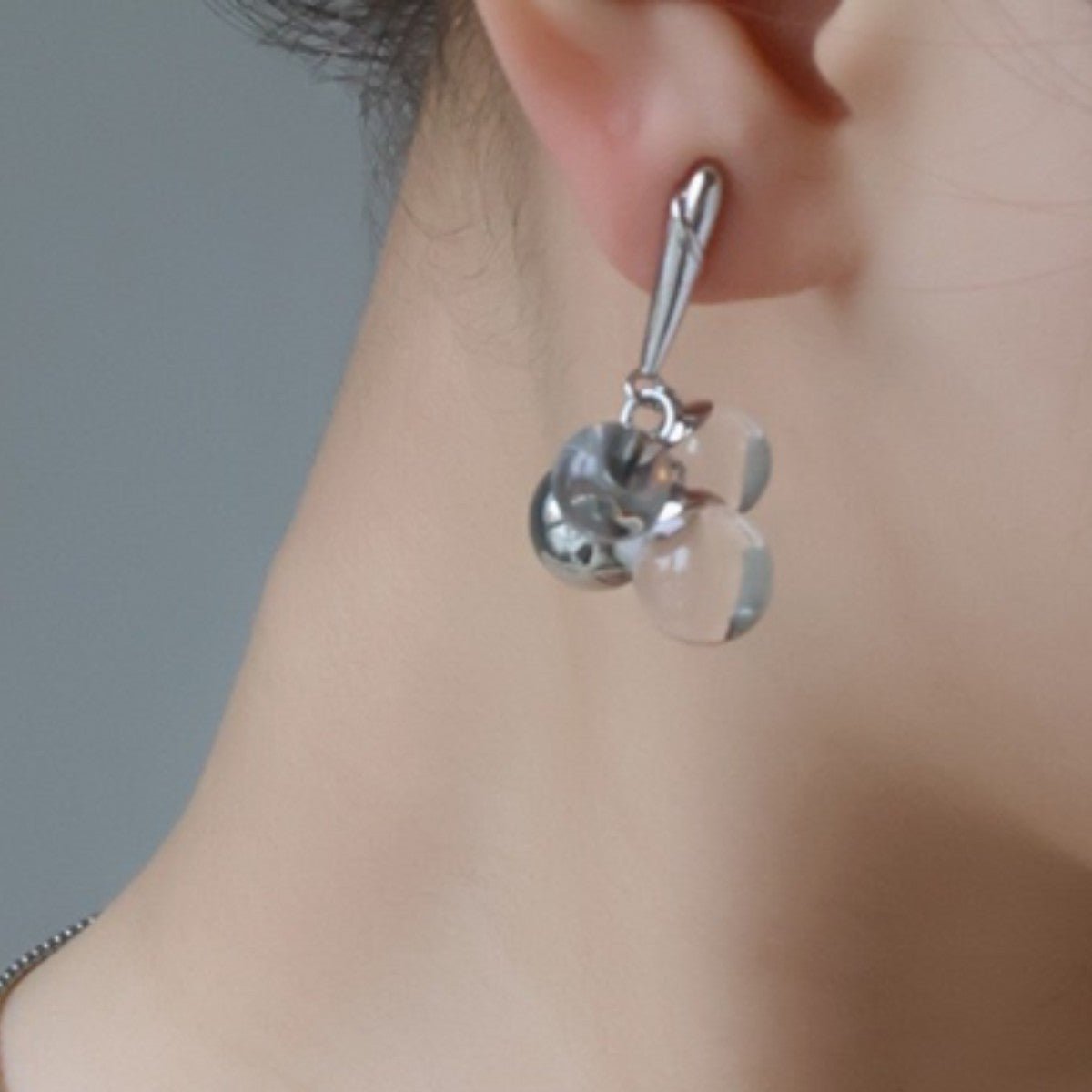 Minimal Elegant Clear Glass Grape Tassel Drop Earrings - floysun